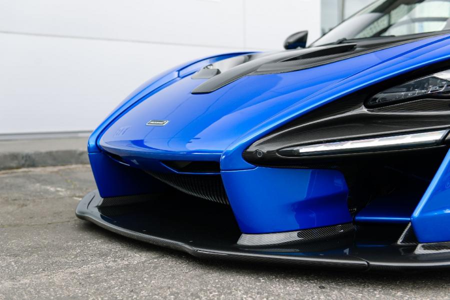 Детали экстерьера McLaren Senna Vega Blue 2019 года  (фото 45 из 58)